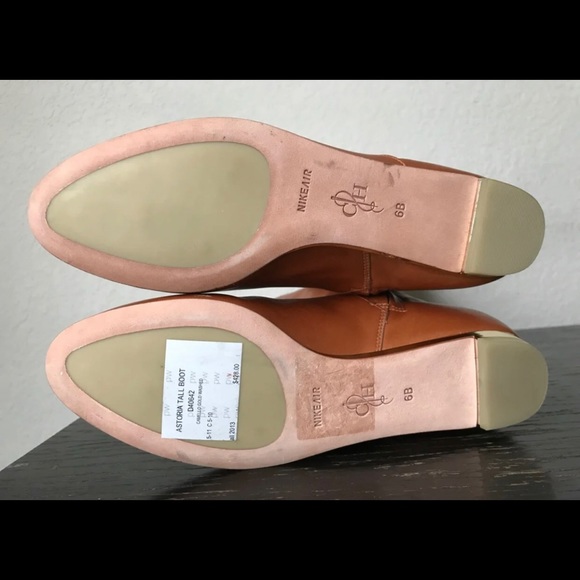 Cole Haan Astoria boots - Picture 3 of 4